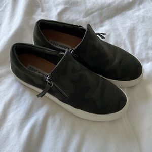 Steve Madden sneakers